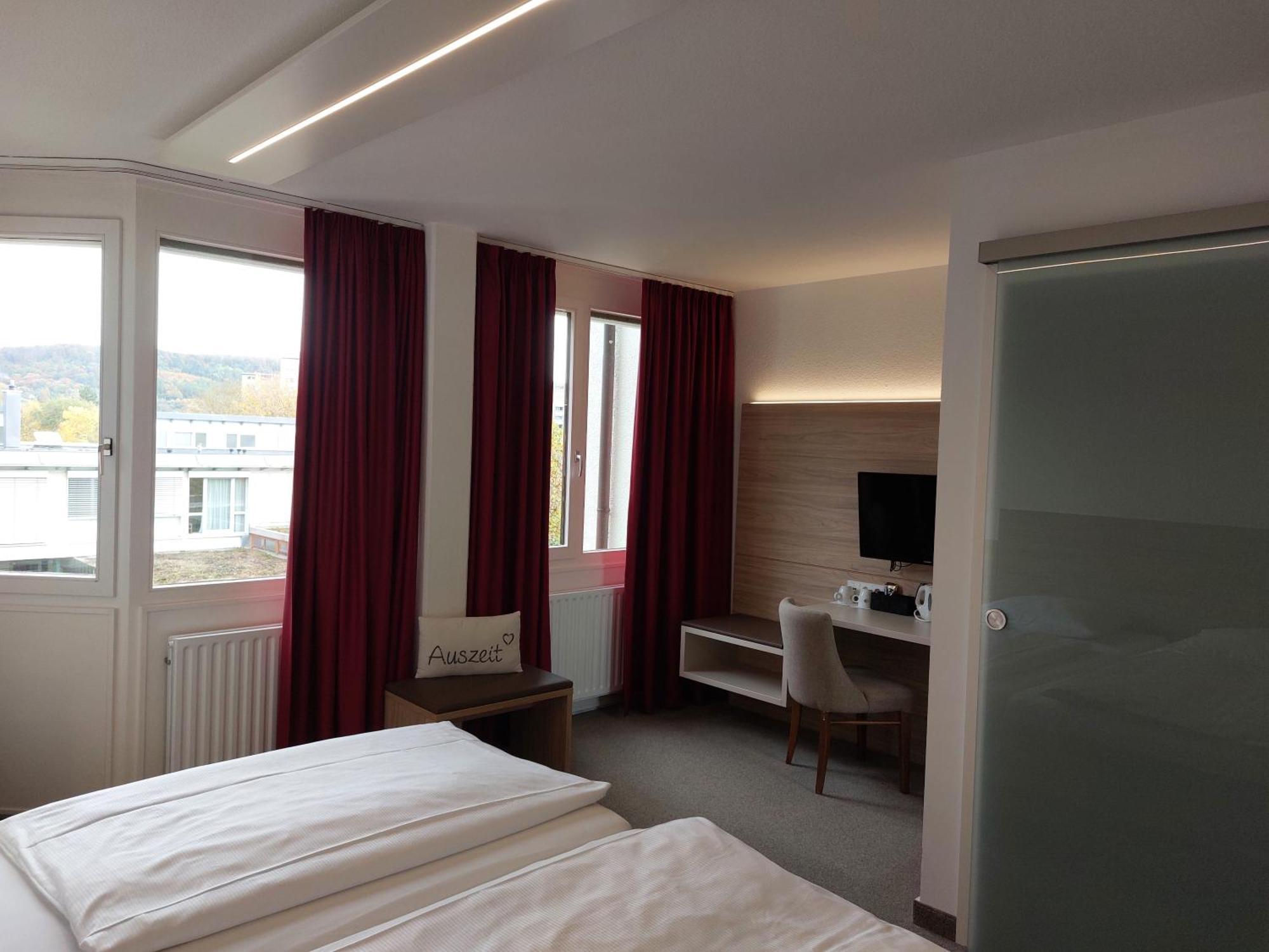 Hotel Am Schlossberg Herrenberg Exterior photo